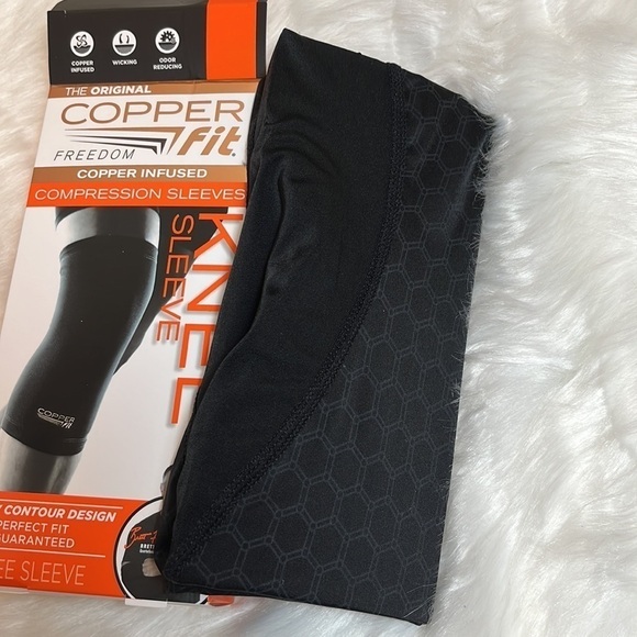 New Copper Fit Knee Compression Sleeve Unisex Size Medium - Picture 3 of 4